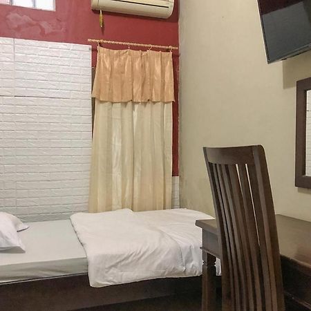 Sinar Hotel Enrekang Εξωτερικό φωτογραφία