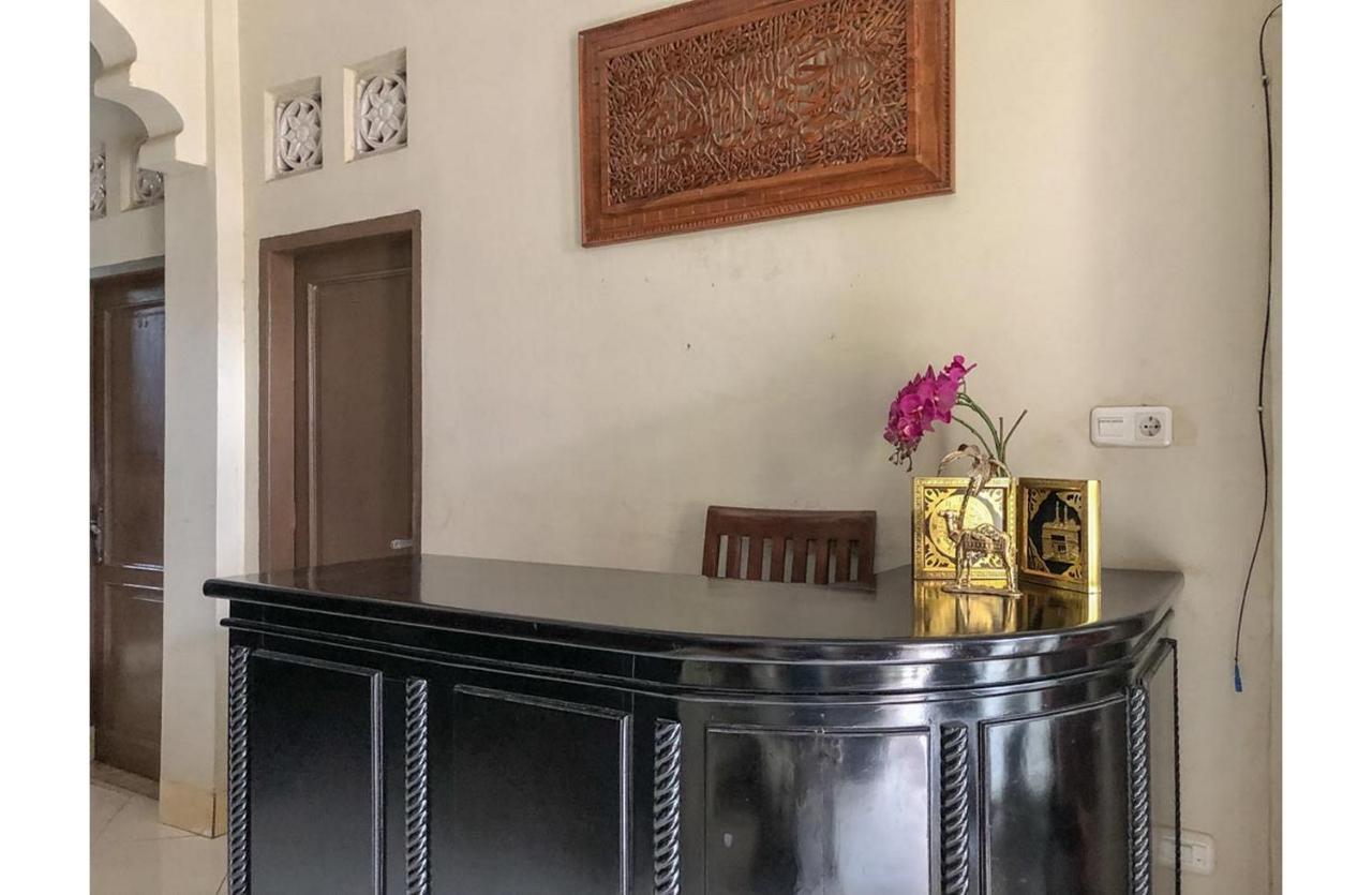 Sinar Hotel Enrekang Εξωτερικό φωτογραφία